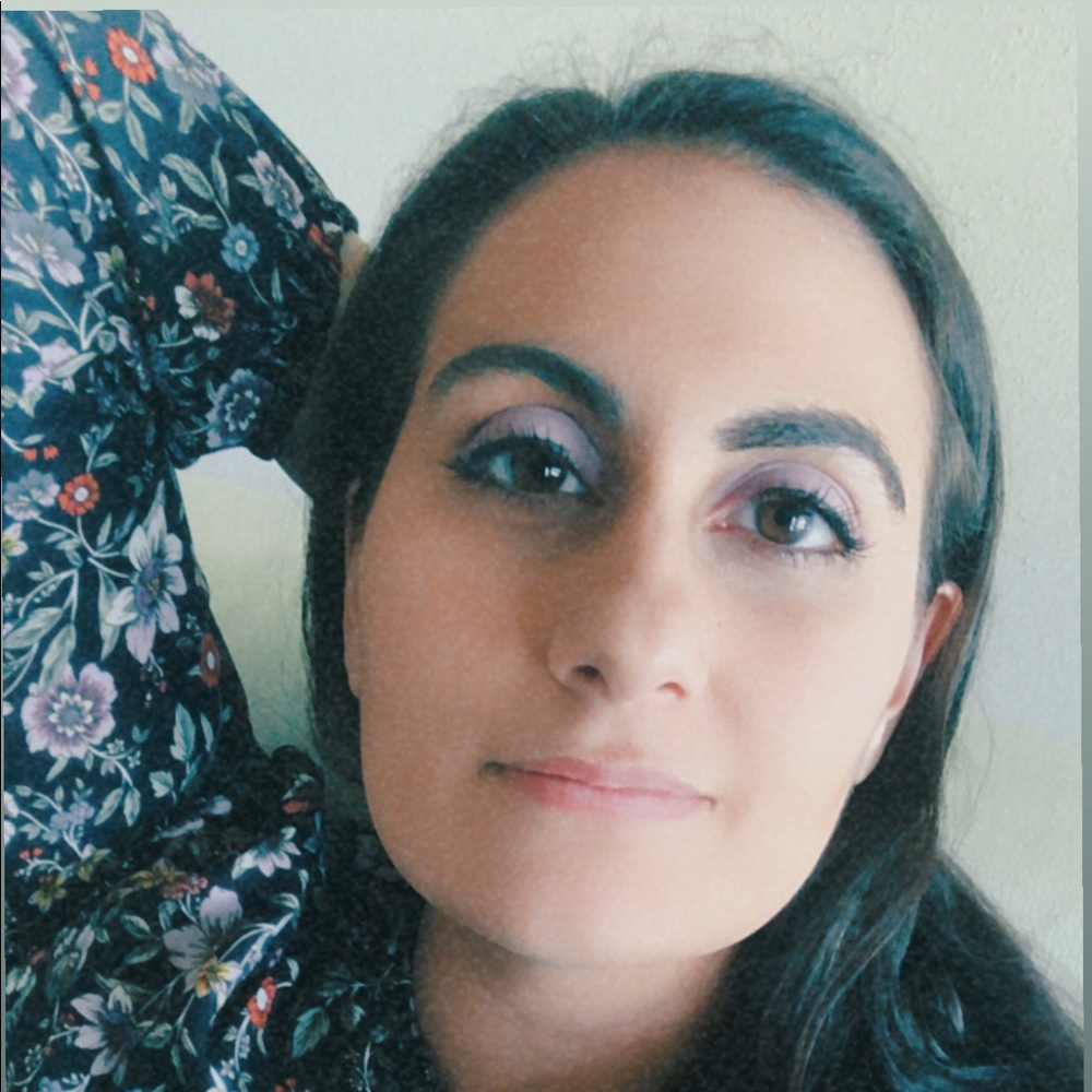 Meet your Posher, Alexandra
